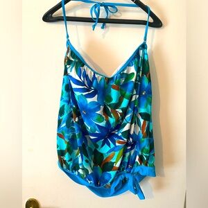 NEW, 3X, tankini 2pc swimsuit, festive colors- blue green white. Bikini bottom.